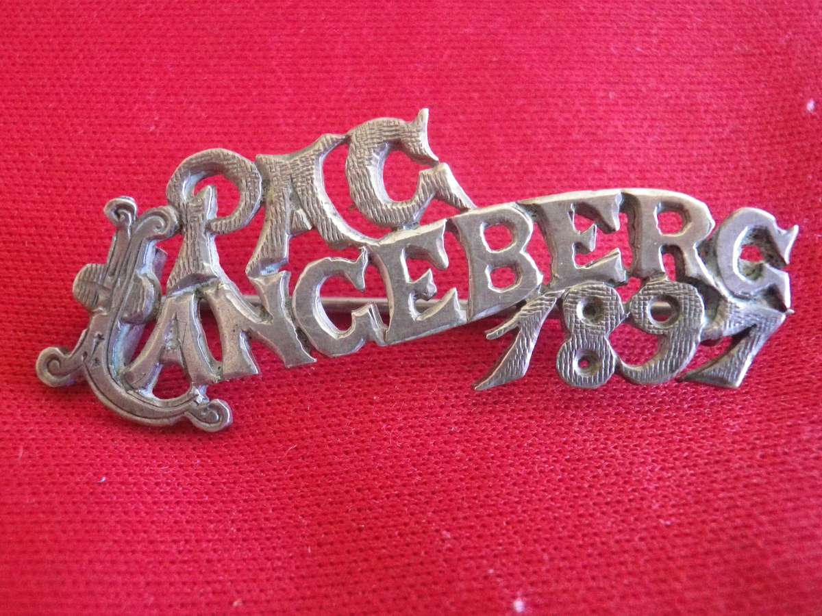 SA - PRINCE ALFREDS GUARD 1897 -  LANGEBERG CAMPAIGN  -  SILVER SWEETHEART BROOCH   (117)