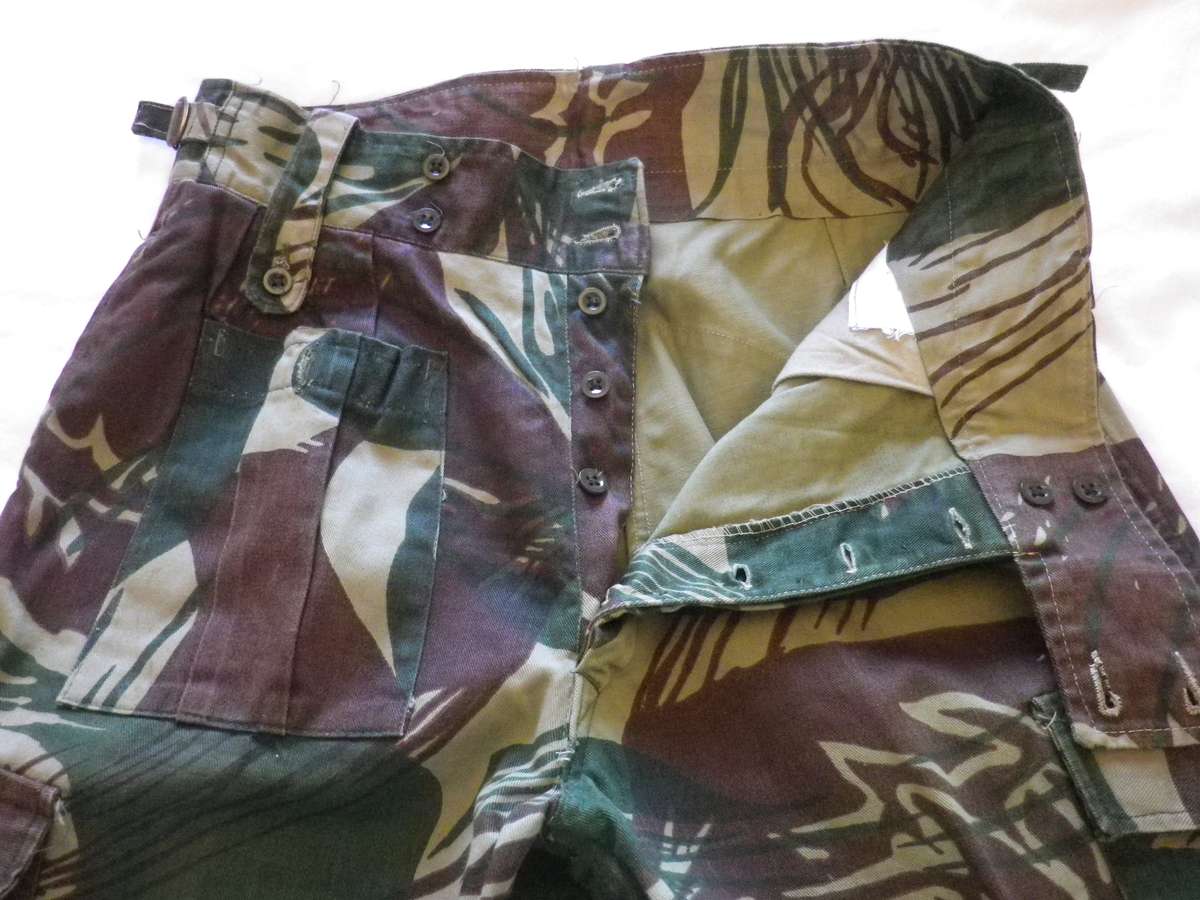 RHODESIAN ARMY - CAMMO TROUSERS - MADE PARAMOUNT - GOOD CONDITION     (8695)