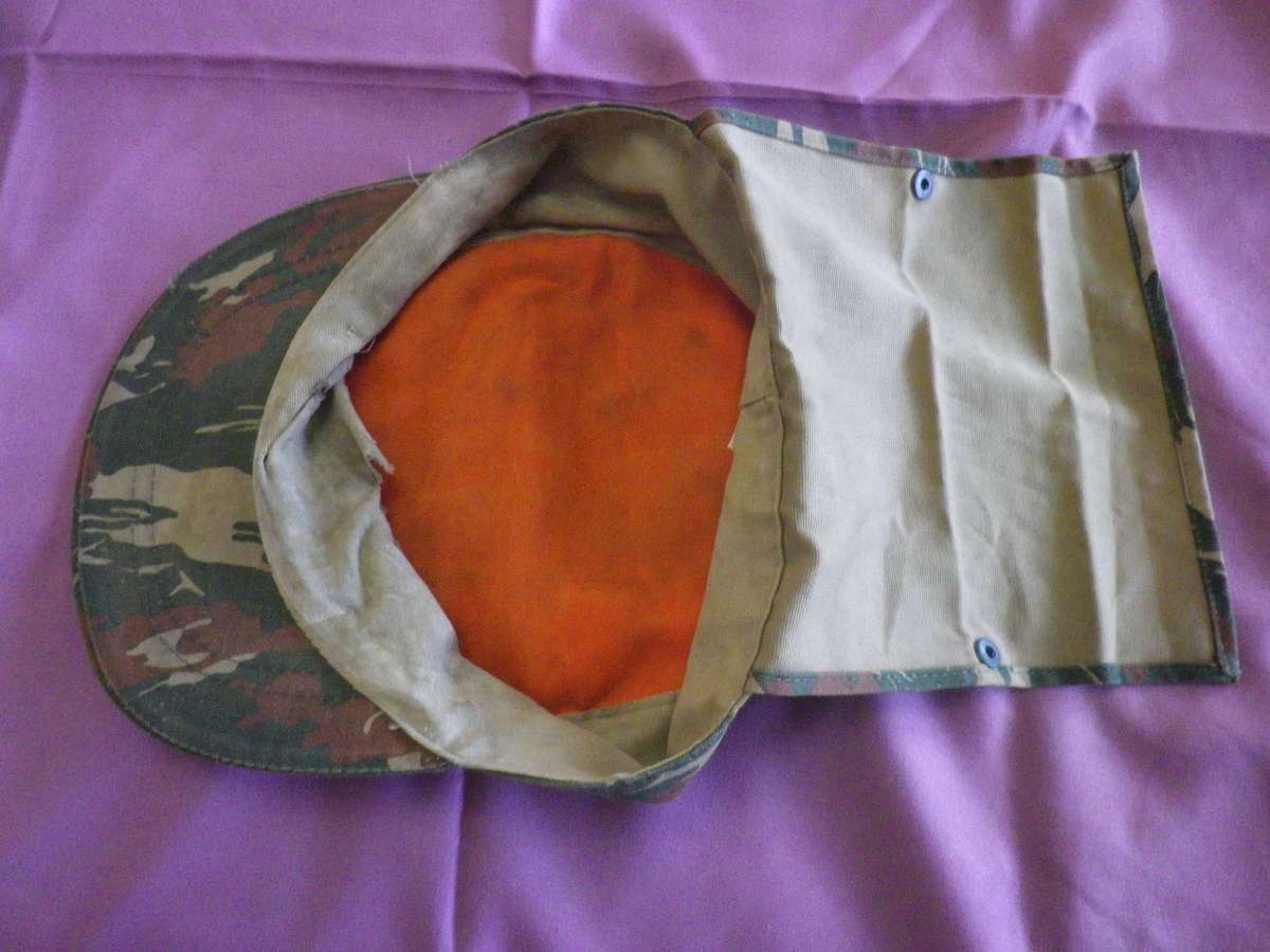SWAPOL/KOEVOET LIZZARD PATT. CAMMO CAP + FLAP - SOME WEAR-  ORANGE LINING -  SIZE 60    (457)