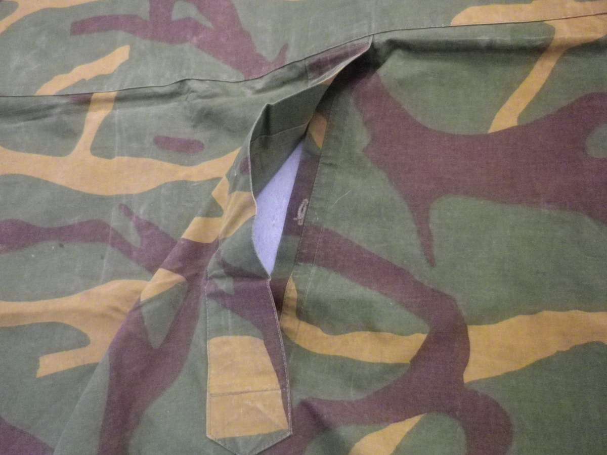 RHODESIAN BUSH WAR PICK UP -YUGOSLAV BIVVY/SHELTER, AS USED BY A SERVICEMAN -SIZE 174cmx163cm (8965)