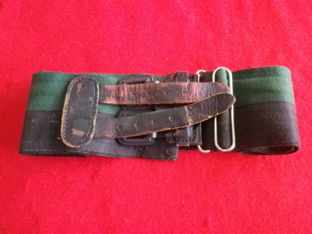 RHODESIAN AFRICAN RIFLES STABLE BELT-STAMPED S  - MAX LENGTH 79CM/31"     (259)
