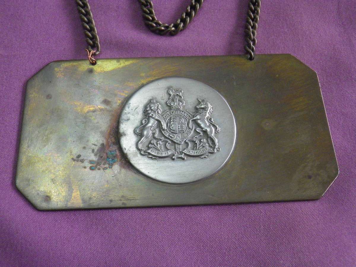 RHODESIA INTERNAL AFFAIRS - HEADMAN'S GORGET, PRE 1970 - MINOR CORROSION AS SEEN  (494)