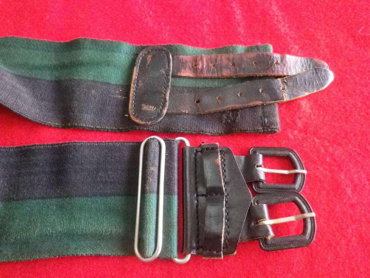 RHODESIAN AFRICAN RIFLES STABLE BELT-STAMPED S  - MAX LENGTH 79CM/31"     (259)