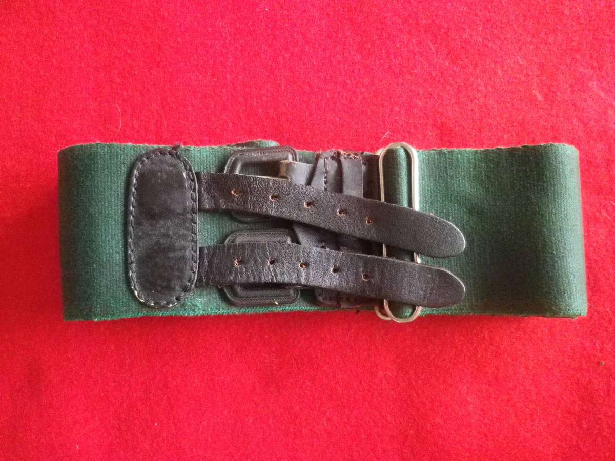 RHODESIAN DEFENCE REGT. STABLE BELT - UNCOMMON - MAX LENGTH 92cm / 36"    (4071)