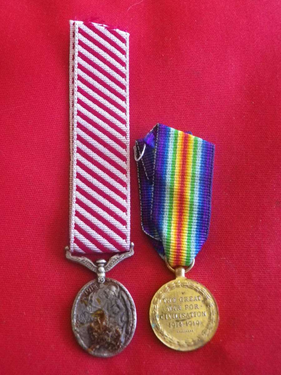 BRITISH ARMY - WW1 MINIATURE PEACE MEDAL + WW2 MINIATURE RAF DFM - NOTE REVERSE DAMAGED    (4026)