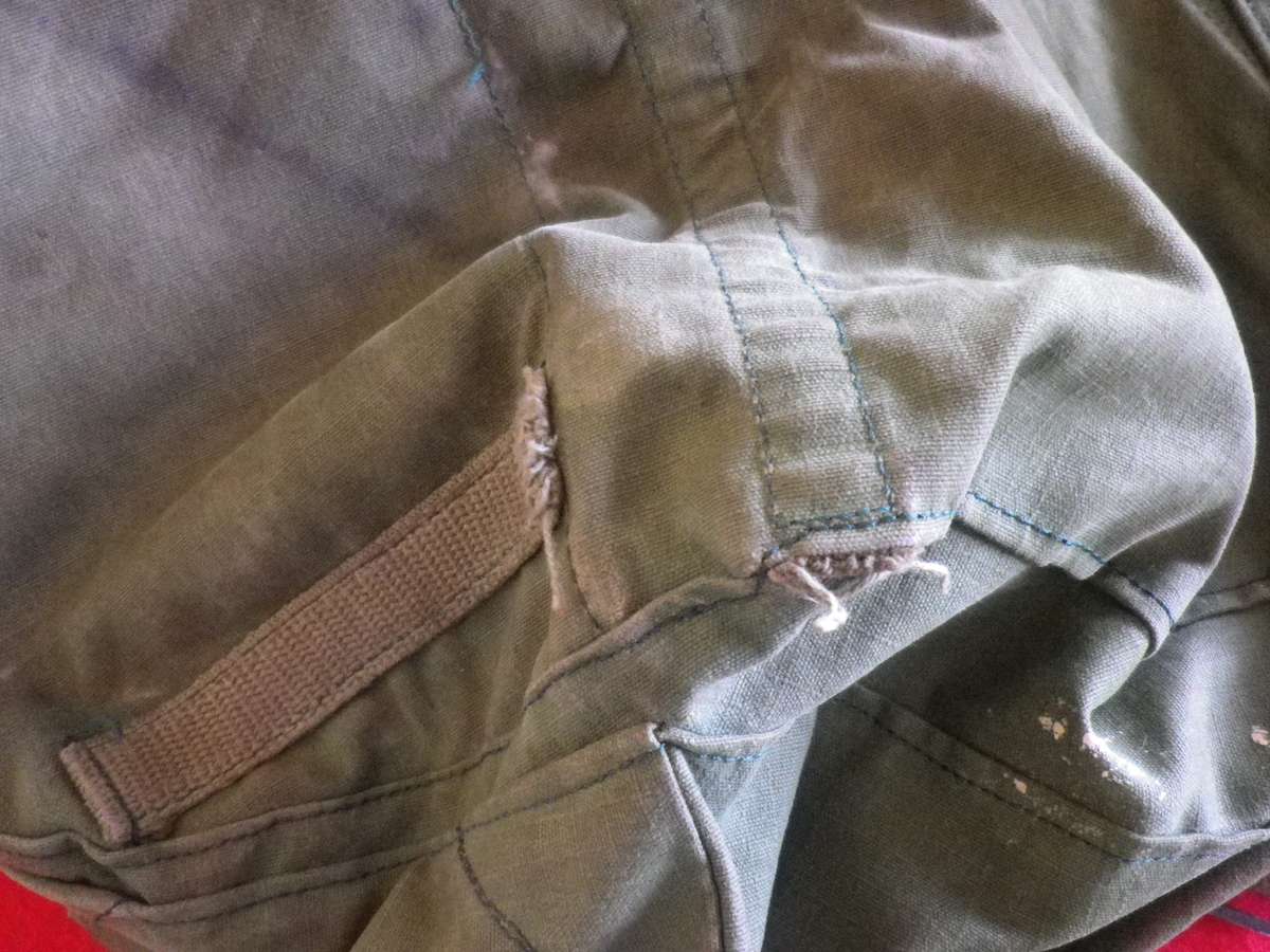 RHODESIAN ARMY - LARGE P69 RUCKSACK - SOME STRAPPING DAMAGED/MISSING   (8962)