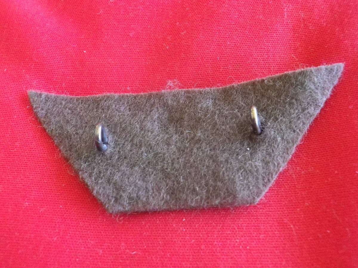 RHODESIA - SELOUS SCOUTS UN-NUMBERED WING + BACKING  - PERIOD PIECE - READ MORE BELOW (5036)