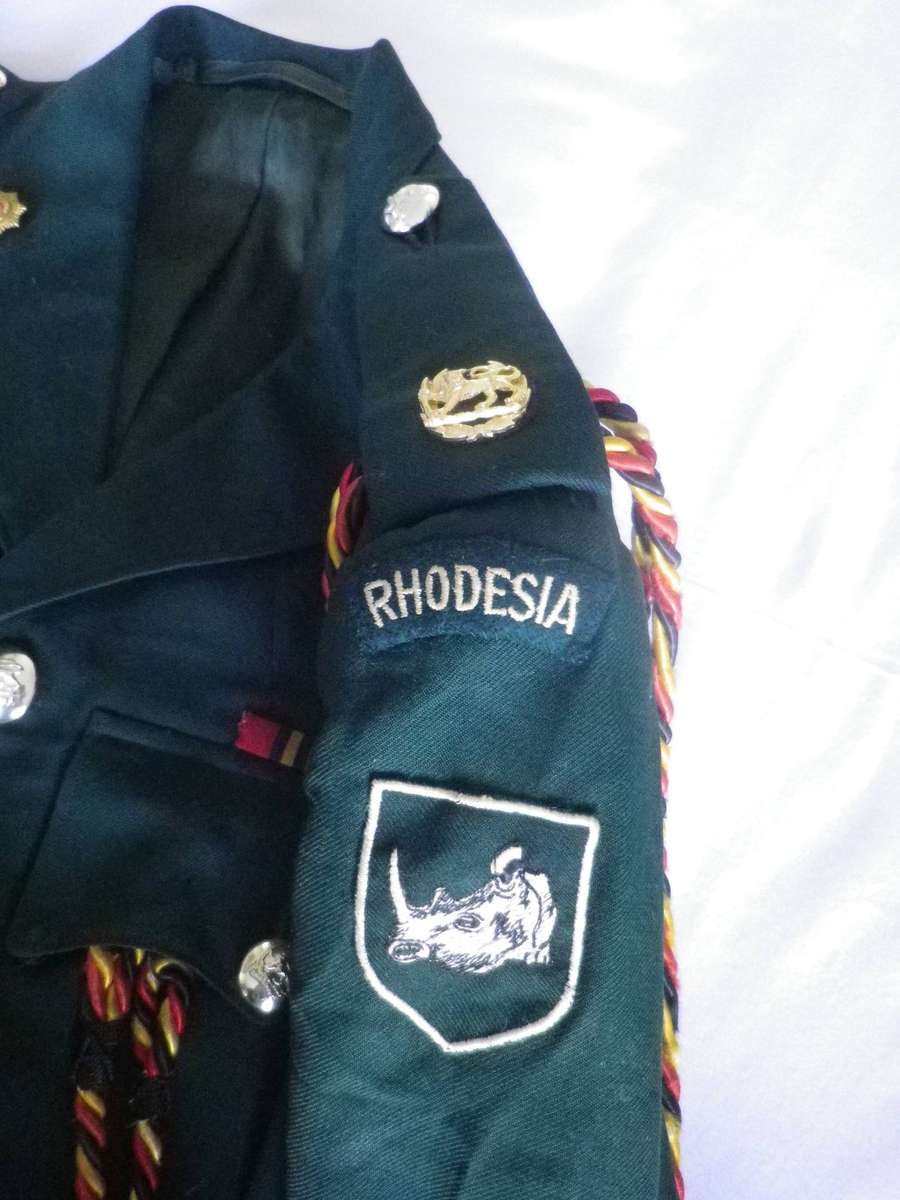 RHODESIAN ARMY SERVICES CORPS MAJORS DRESS "GREENS" JACKET - 1 SMALL MOTH HOLE (4083)