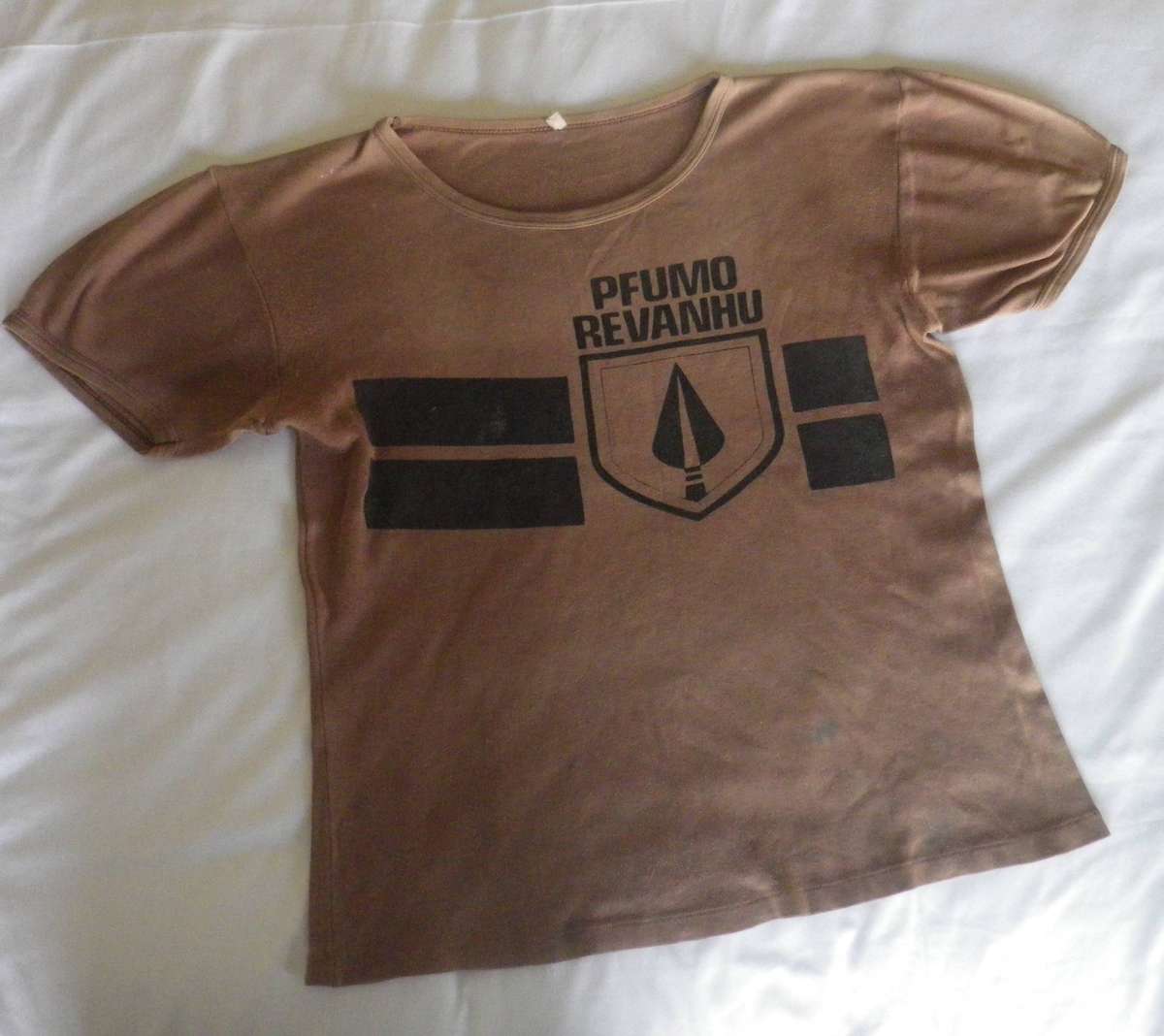 RHODESIAN SFA / PFUMO RE VANHU ISSUED TEE SHIRT - SIZE L - GOOD CONDITION   (498)