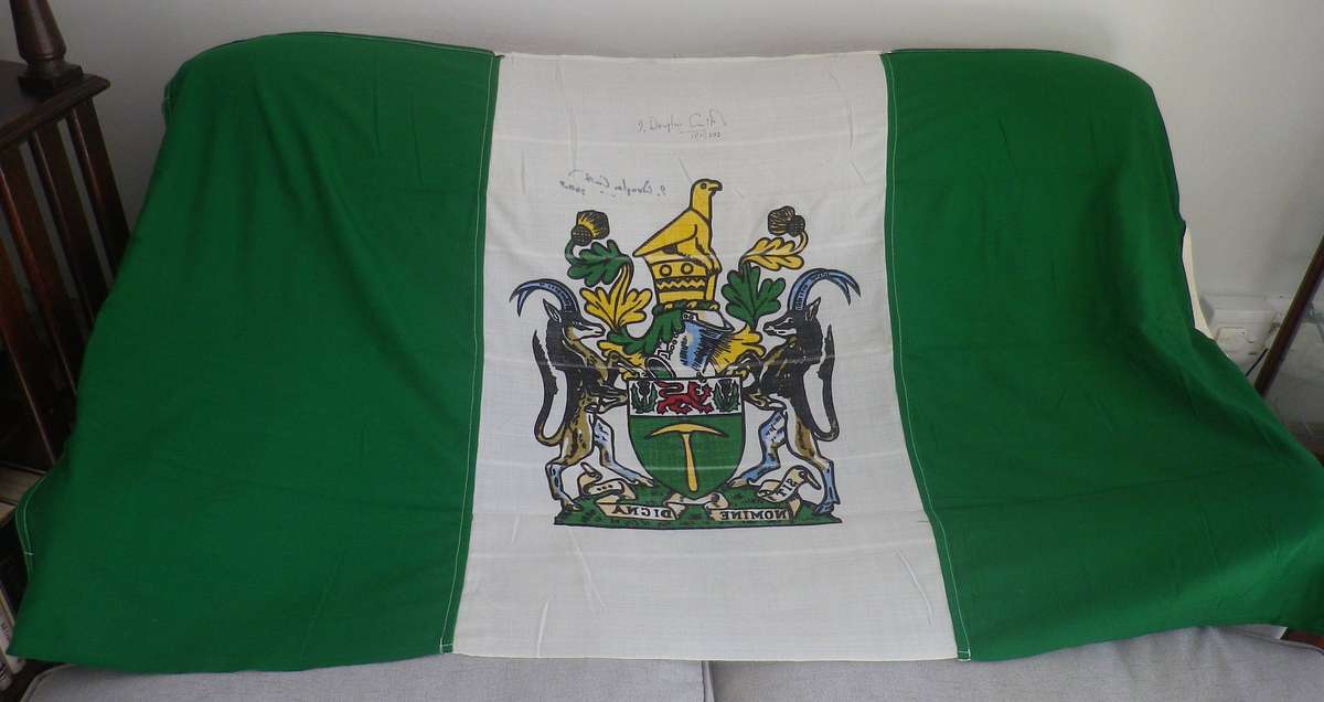 Rhodesian Full Size Flag - Signed 2x by I.D. Smith, Size 173x94 cm, WSG Tag