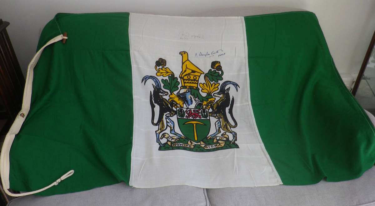 Rhodesian Full Size Flag - Signed 2x by I.D. Smith, Size 173x94 cm, WSG Tag