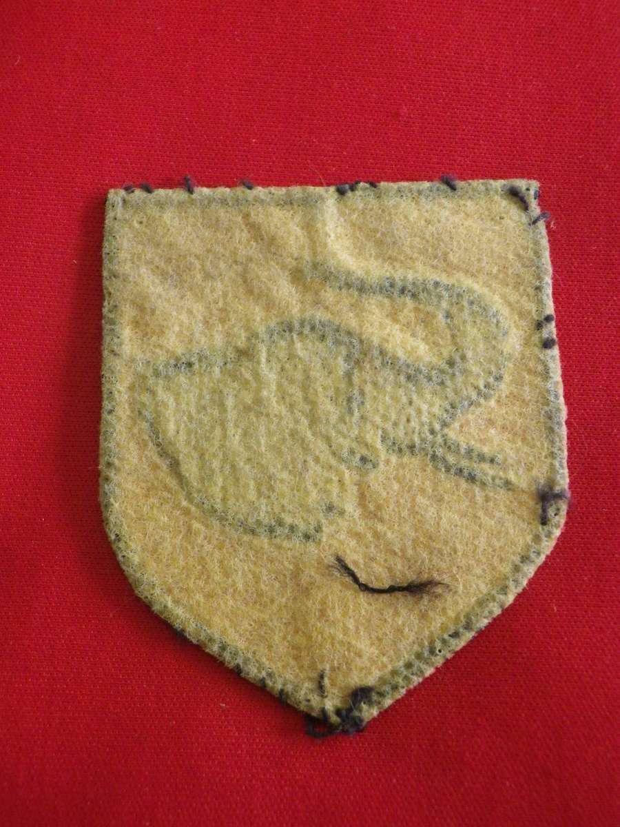 RHODESIAN ARMY - 1 BRIGADE SHOULDER PATCH    (296)