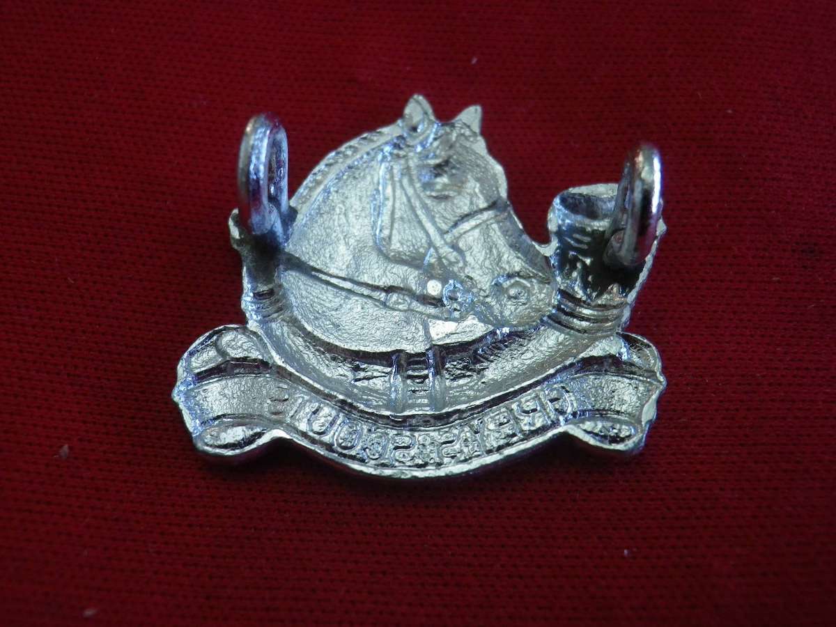RHODESIA - GREY'S SCOUTS ANODISED BERET BADGE              (236)