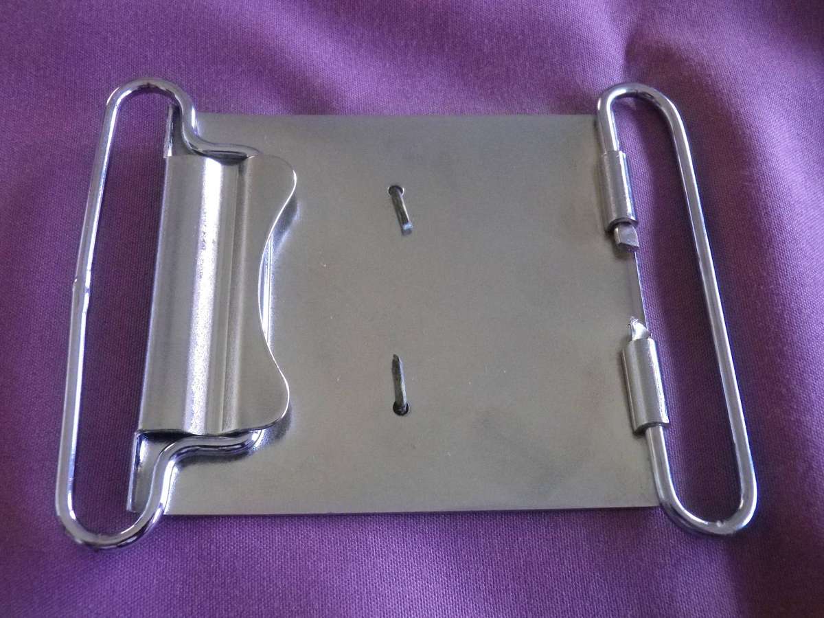 RHODESIAN ARMOURED CAR REGT.  -  STABLE BELT BUCKLE      (472)