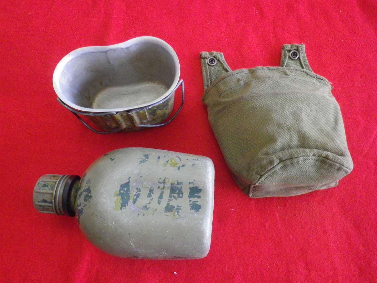 RHODESIAN ARMY - WATER BOTTLE (ENGRAVED TO A SELOUS SCOUT ) + P69 POUCH + FIRE BUCKET  (263)