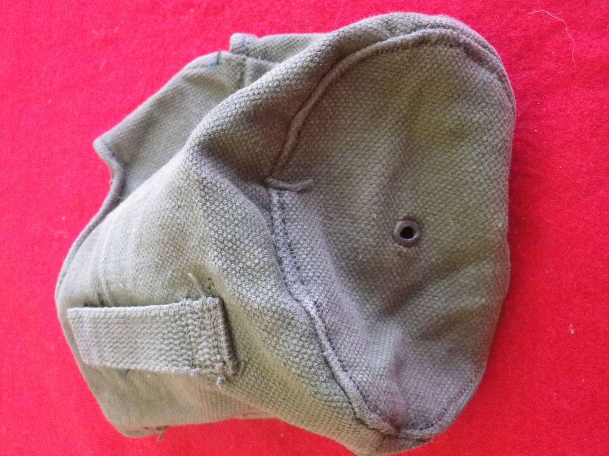 RHODESIAN ARMY - P69 WATER BOTTLE POUCH - HAS POSSIBLE FAINT WSG STAMP    (266)