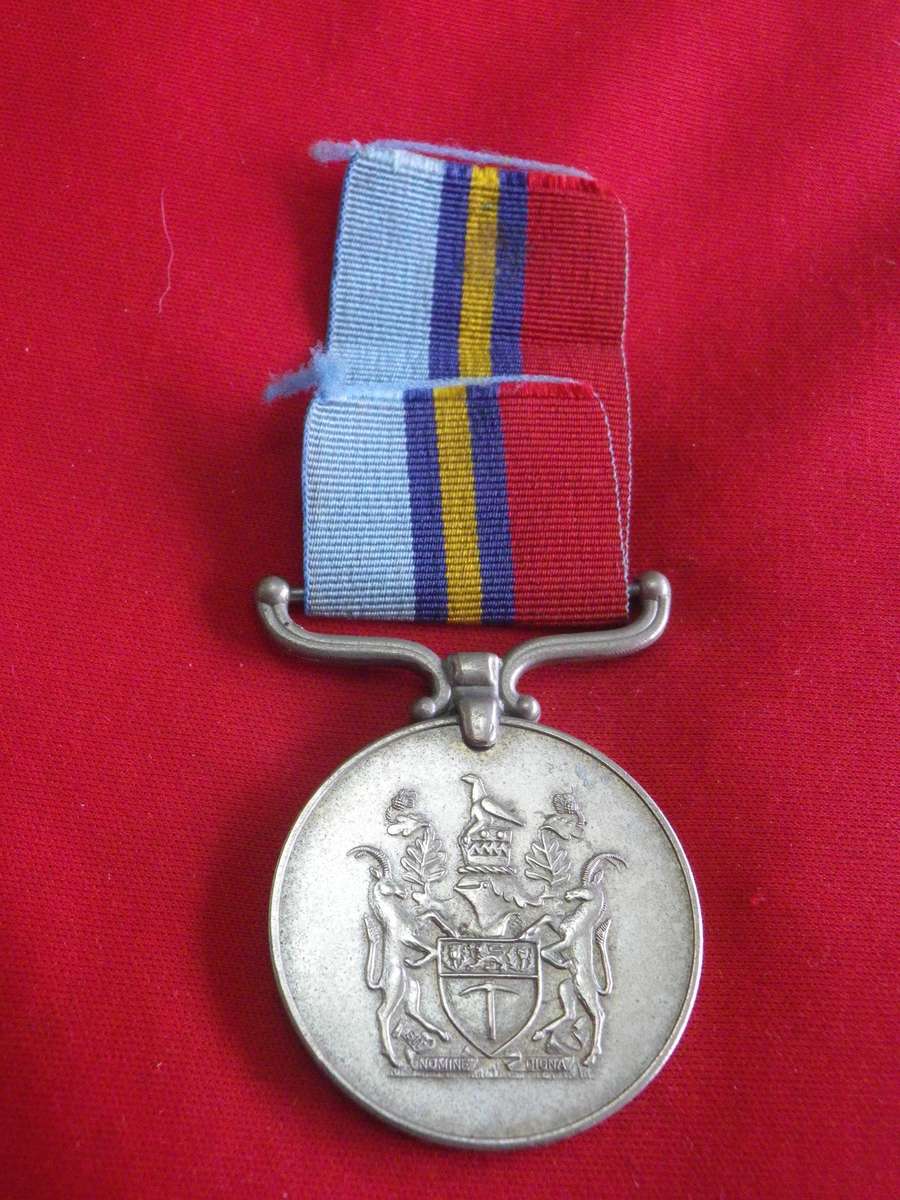 RHODESIAN FULL SIZE GENERAL SERVICE MEDAL (RhGSM) TO 6593 S/R N.E.F. HILL    (185)