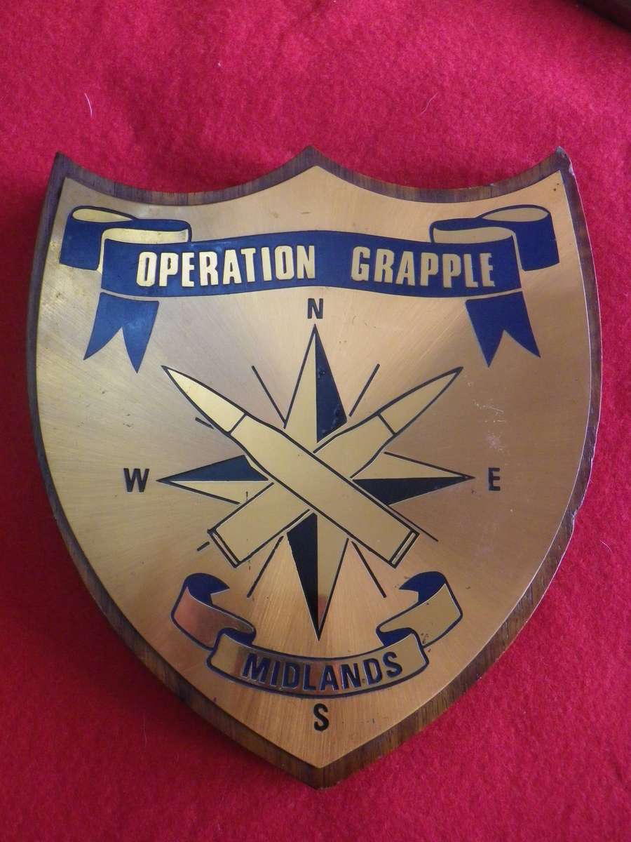 RHODESIAN ARMY - OPERATION GRAPPLE PLAQUE    (312)