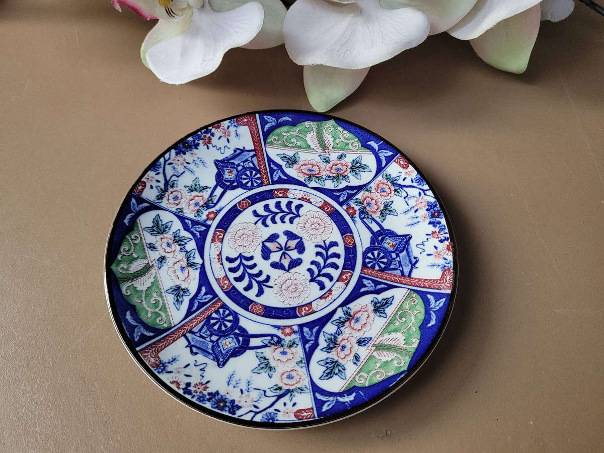Well-Preserved Collectable Oriental Imari ware.  (Bid Per Lot)