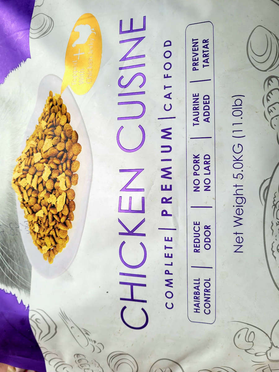 5.0Kg CHICKEN CUISINE Complete And Balanced Diet For Adult Cat-1 year And Older. EXPIRY: 23 04 23