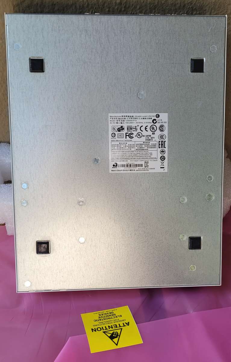 UNUSED Alcatel Lucent Omni-Switch. Powers On As Pictured. (06450-P10) SWITCH ONLY