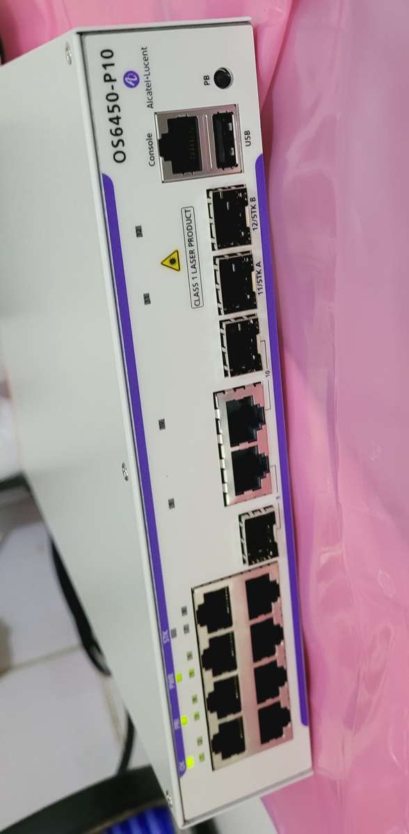 UNUSED Alcatel Lucent Omni-Switch. Powers On As Pictured. (06450-P10) SWITCH ONLY