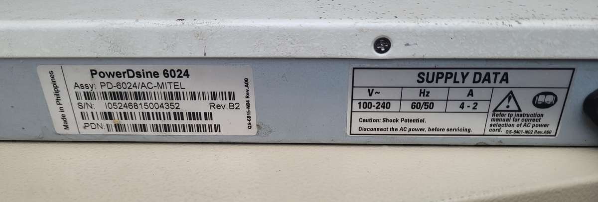 USED/Switching-On 24-Port PowerDsine 6024 Gigabit Switch. (Excludes Power Cable)