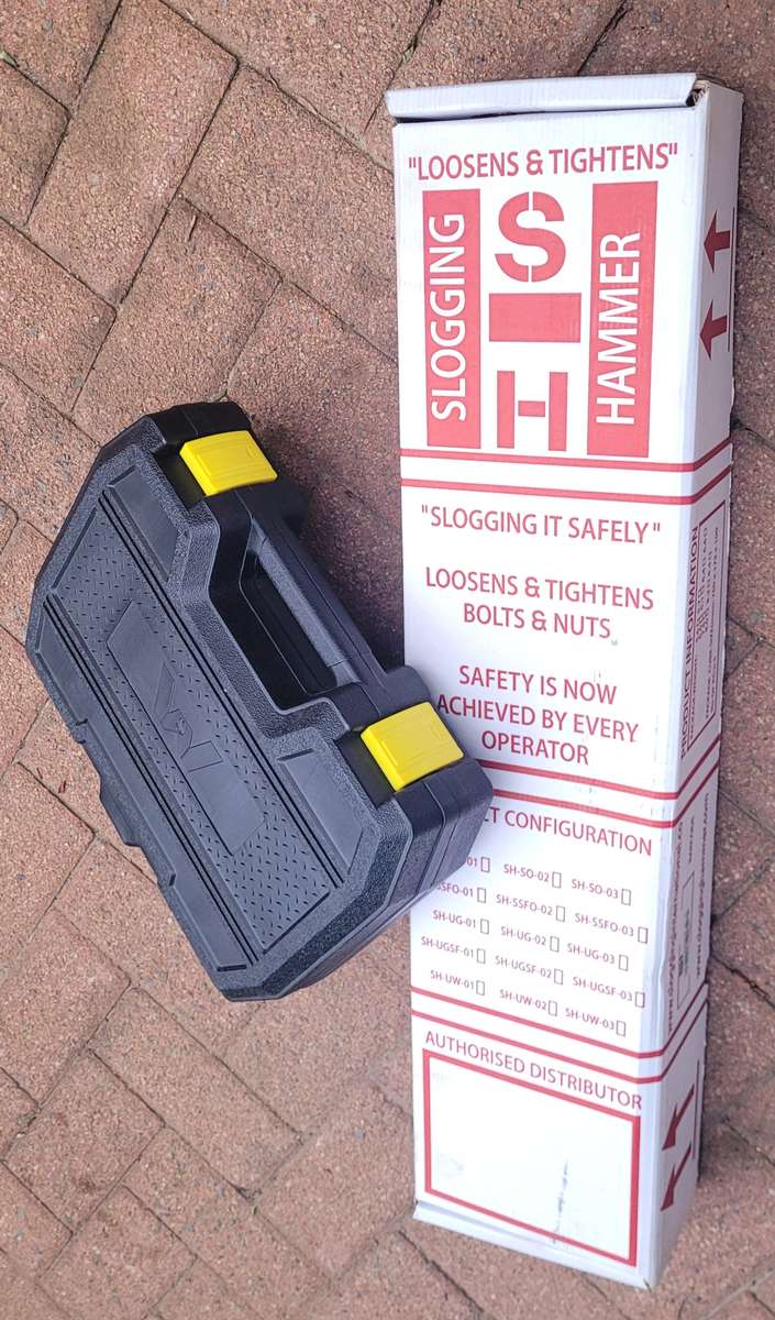 Slogging Hammer & 1/2" Square Drive Deep Socket Impact Set