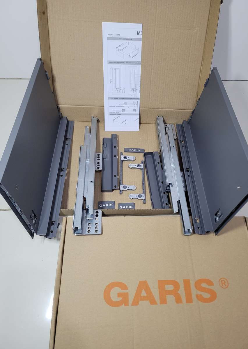 GARIS High Quality Soft-Close Cabinet Drawer Slides. Complete Set. (60.5 x 32.5 x 24.5)cm