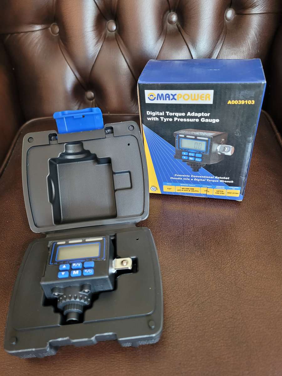 NEW. Digital 12" Torque Adaptor With Tyre Pressure Gauge (With Outer Box as pictured -No Inner Case)