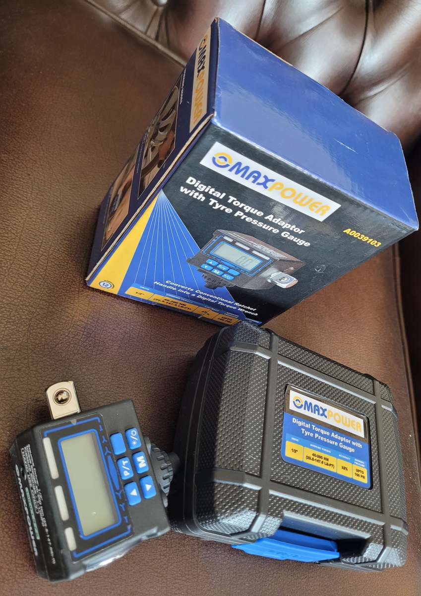 NEW. Digital 12" Torque Adaptor With Tyre Pressure Gauge (With Outer Box as pictured -No Inner Case)