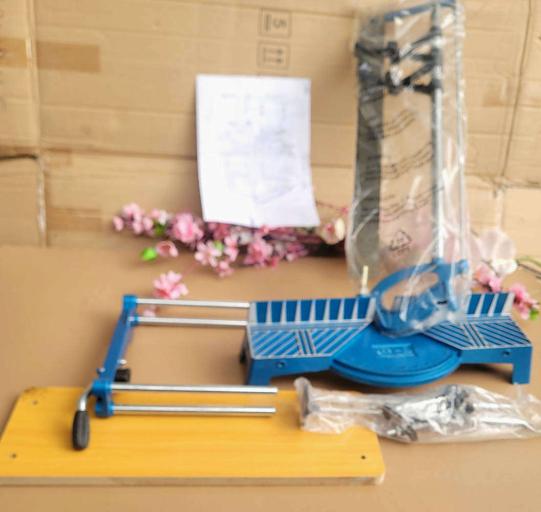 UNUESD.. 550mm UERASIA MITRE SAW (035RL). Old Packaging