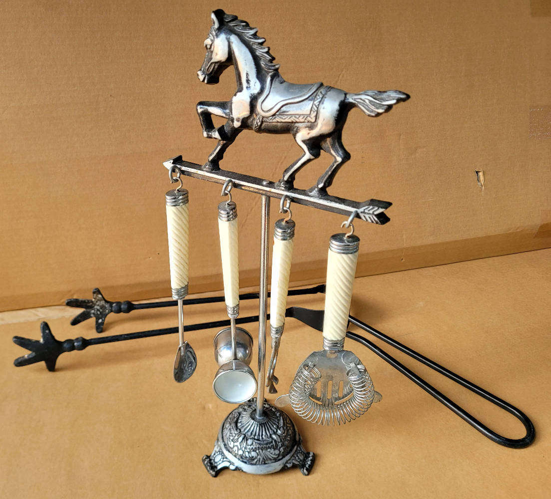 Kitchen Decorative Cutlery-As Pictured. (Bid Per Lot)