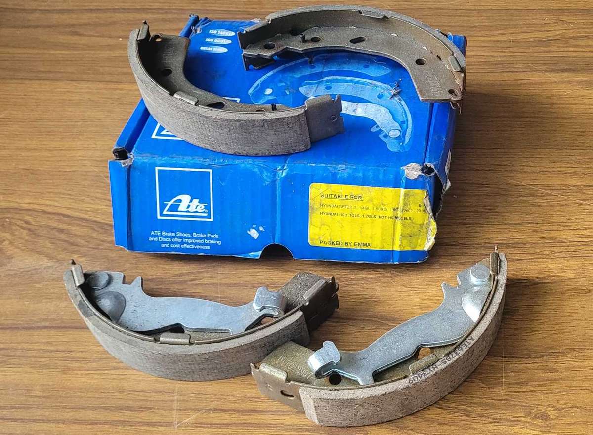 Hyundai Getz 1.3, 1.4GL, 1.5 CRD, 1.6 2 Rear Brake Pads (See Description For More)!!!