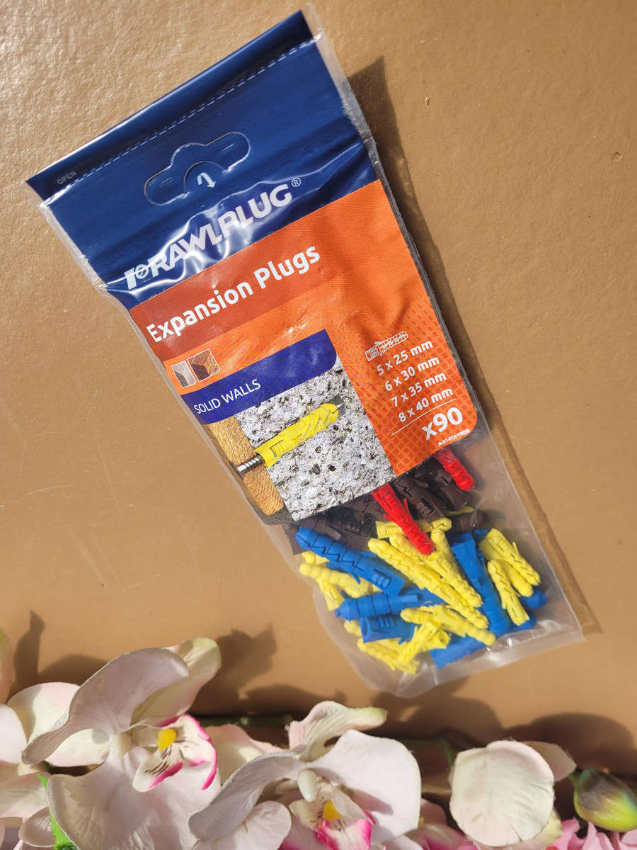 PRAWLPLUG  EXPANSION PLUGS Pack. (Bid Per Pack-To Take ALL 5 Packs)