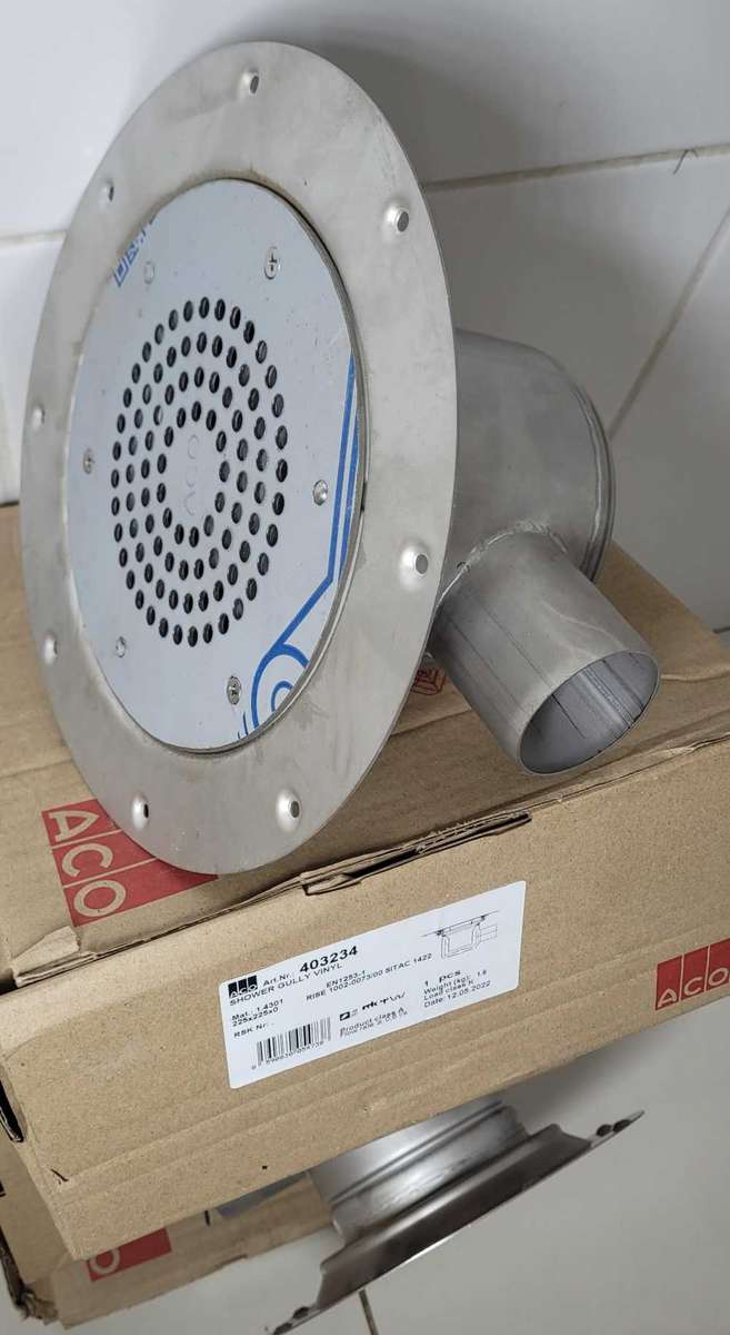 Quality Stainless Steel Side Outlet Shower Drain (Bid Per Piece)