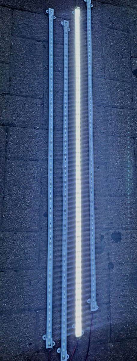 4x Battery-Operated LED Strip Light Bars (Bid Per Piece-To Take All 4x)