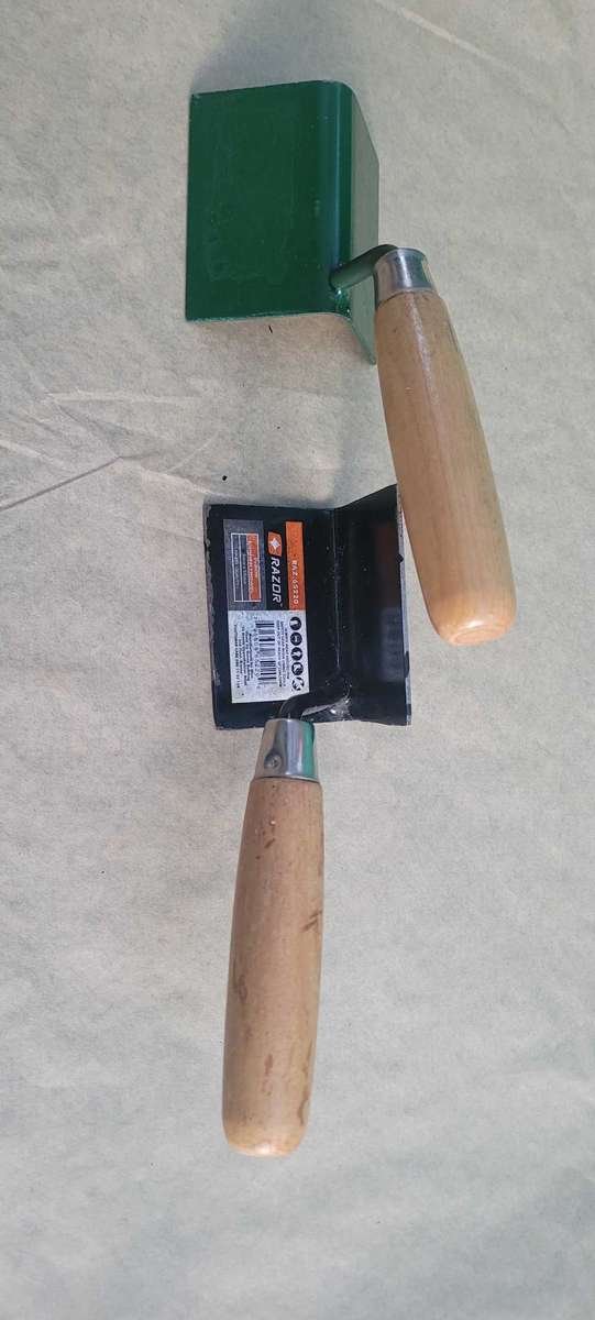Corner Trowels-Inside&Outside  (Bid Per Lot)