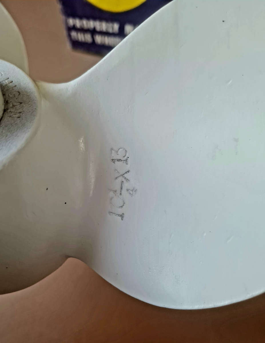 10-1/4x 13 Inch Vintage Solid Aluminium Outboard Boat Propeller (PR-134)