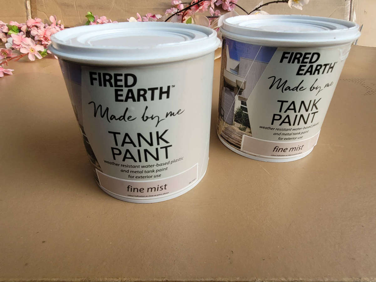 FIRED EARTH 1L Quality Weather-Resistant Metal/Plastic Tank Paint (Bid Per Piece-To Take Both)