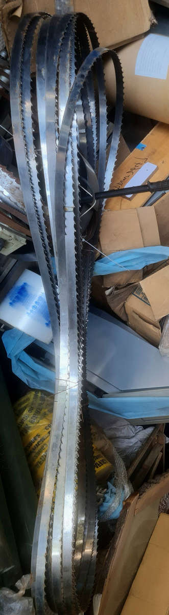 UNUSED... Industrial Band Saw Blades. Some Patches Of Storage Rust. 4.6m (L) x 13cm.  Bid Per Blade