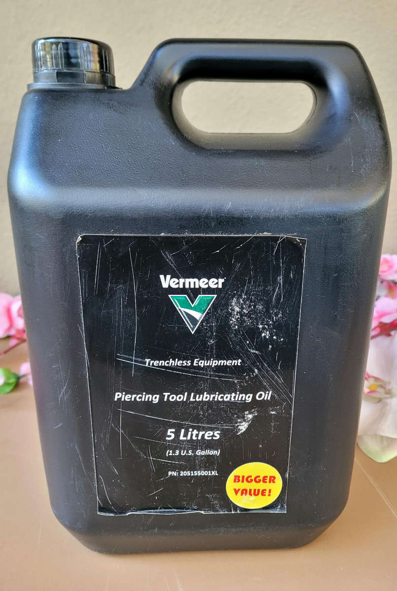 5L Trenchless Equipment Piercing Tool Lubricating Oil - (For Lubricating Hole Hammers Etc.) LAST ONE