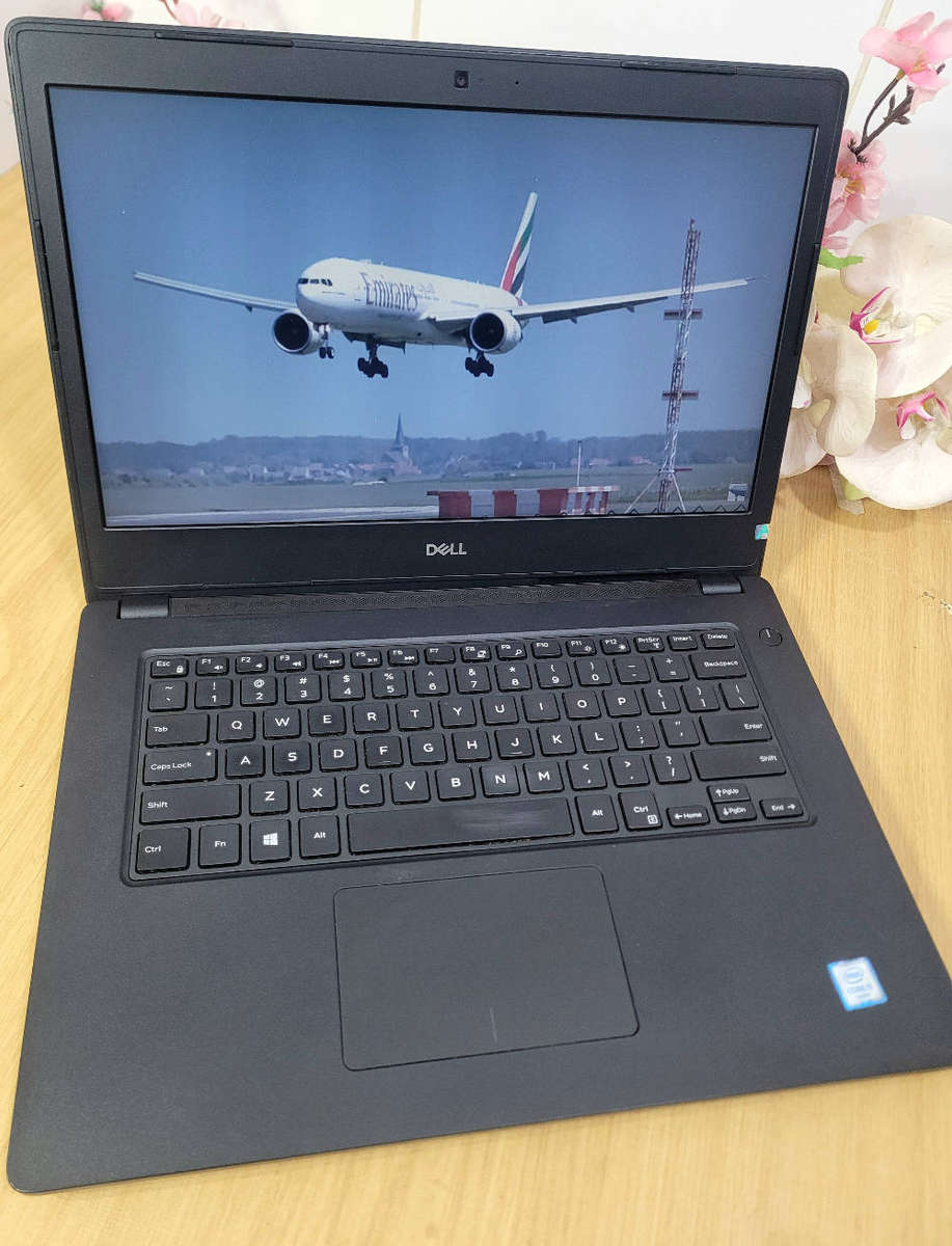 Clean Refurbished...DELL LATITUDE i5. E3488. Windows 11 Home, 256GB 2.5"