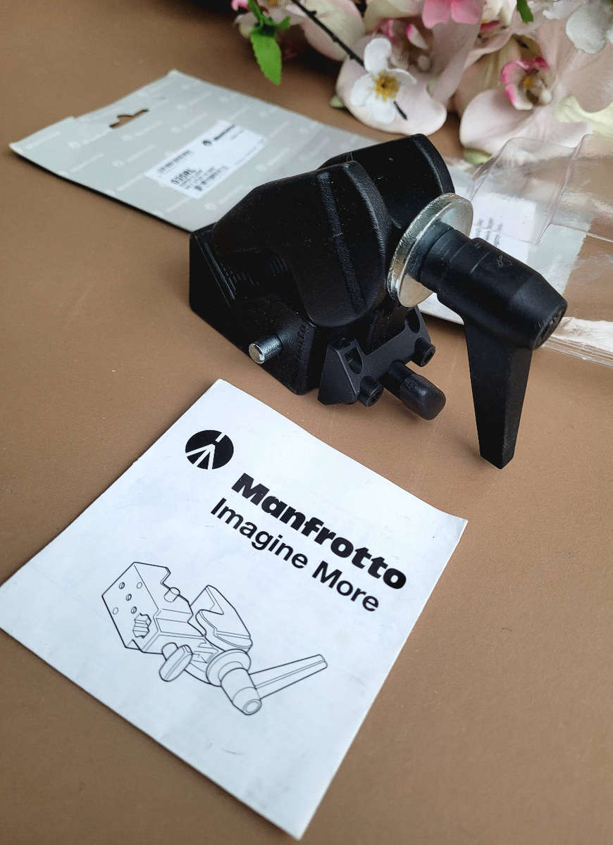 Unused Mitre Saw (035RL)