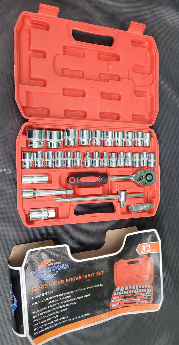 32-Piece 1/2Inch-Drive Tool Kit