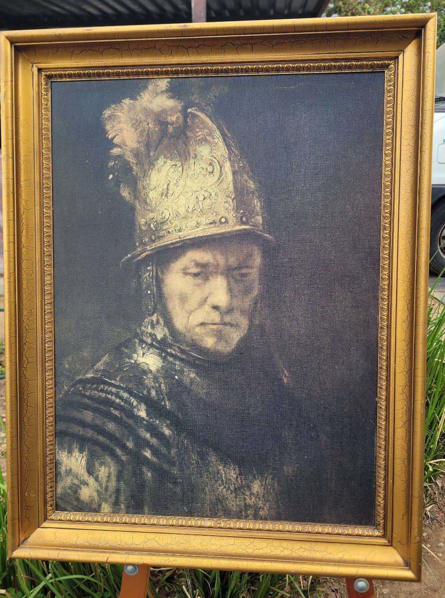 (REMBRANDT) Oil-On-Canvas Painting-Depicting A Golden-Helmet Man (29.5x24)cm