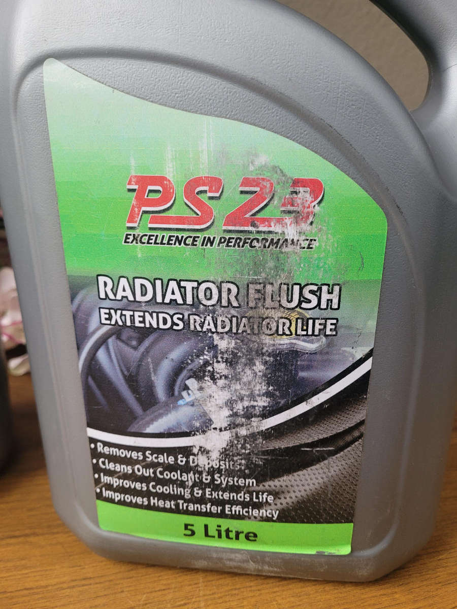 5L PS 23 RADIATOR FLUSH -As Pictured. ( Bid Per 1x 5L)