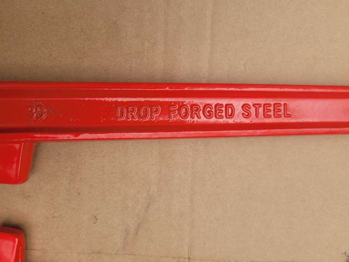 Bolt Cutter. 30" TA Forged Steel