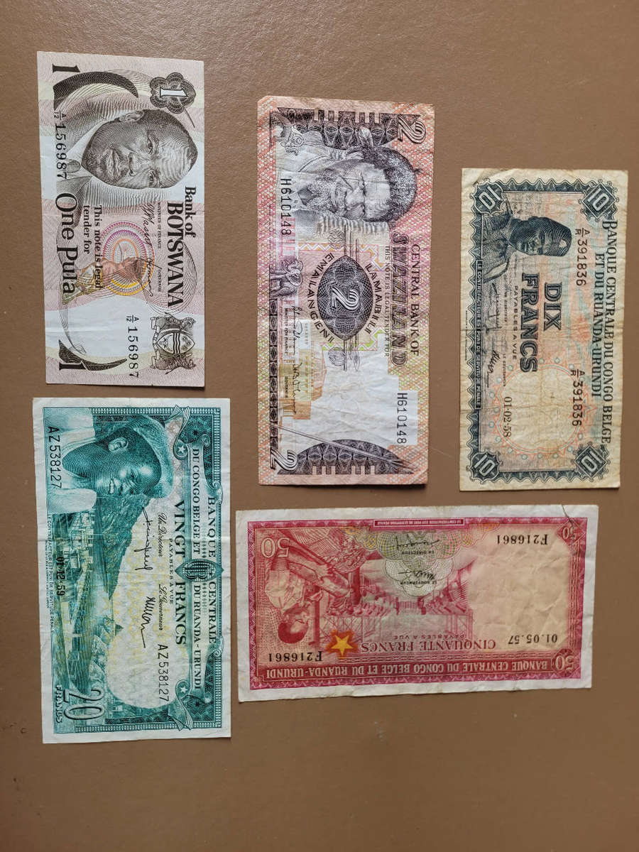 WORLD BANK NOTES #4 (As Pictured) Bid Per Lot