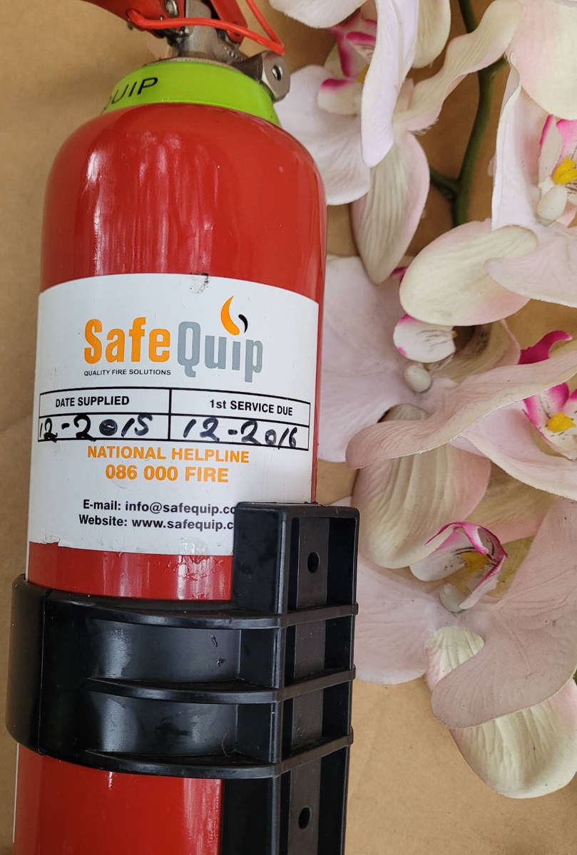 1.0Kg (Full) Fire Extinguisher (Last Service Date: 12/2016)